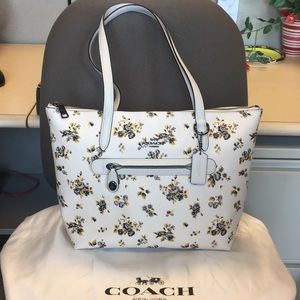 Coach  floral Taylor Tote